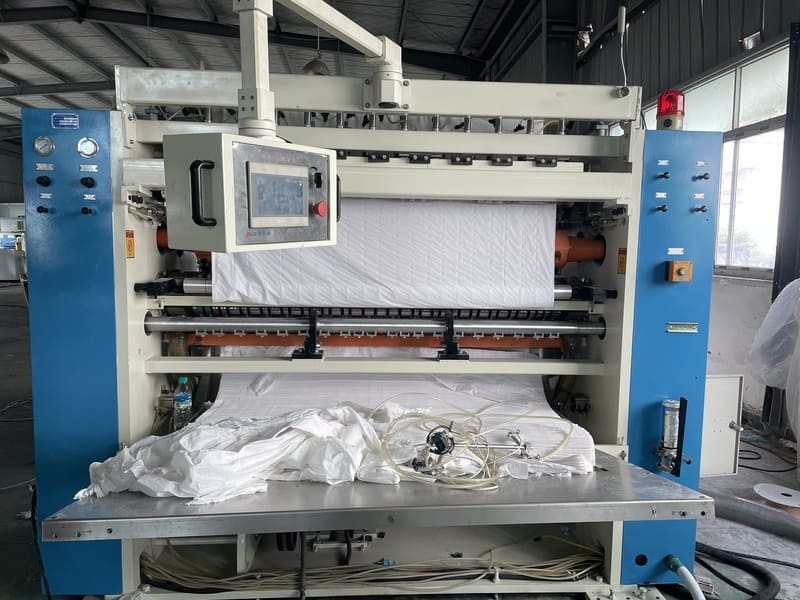BAOSUO 7 Lanes 190 Facial Tissue Folding Machine